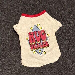 ♥️Heather Gray Hug Dealer Tee•Size:Small♥️